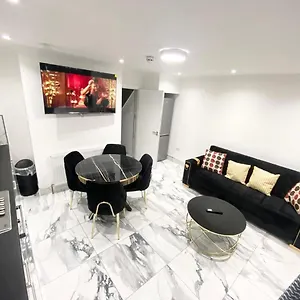 The Royal Boutique Westminster By London Sleep 9 Holiday home